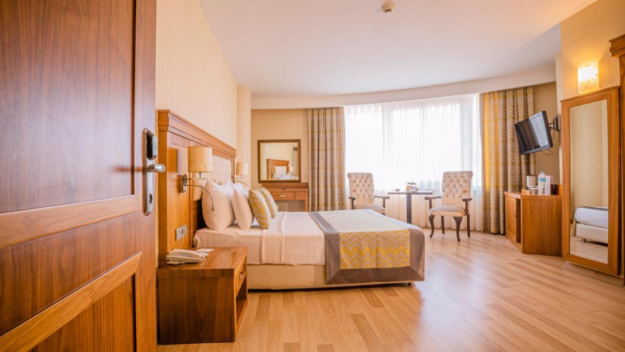 Yuecesoy Liva & Convention Center Mersin Hotel