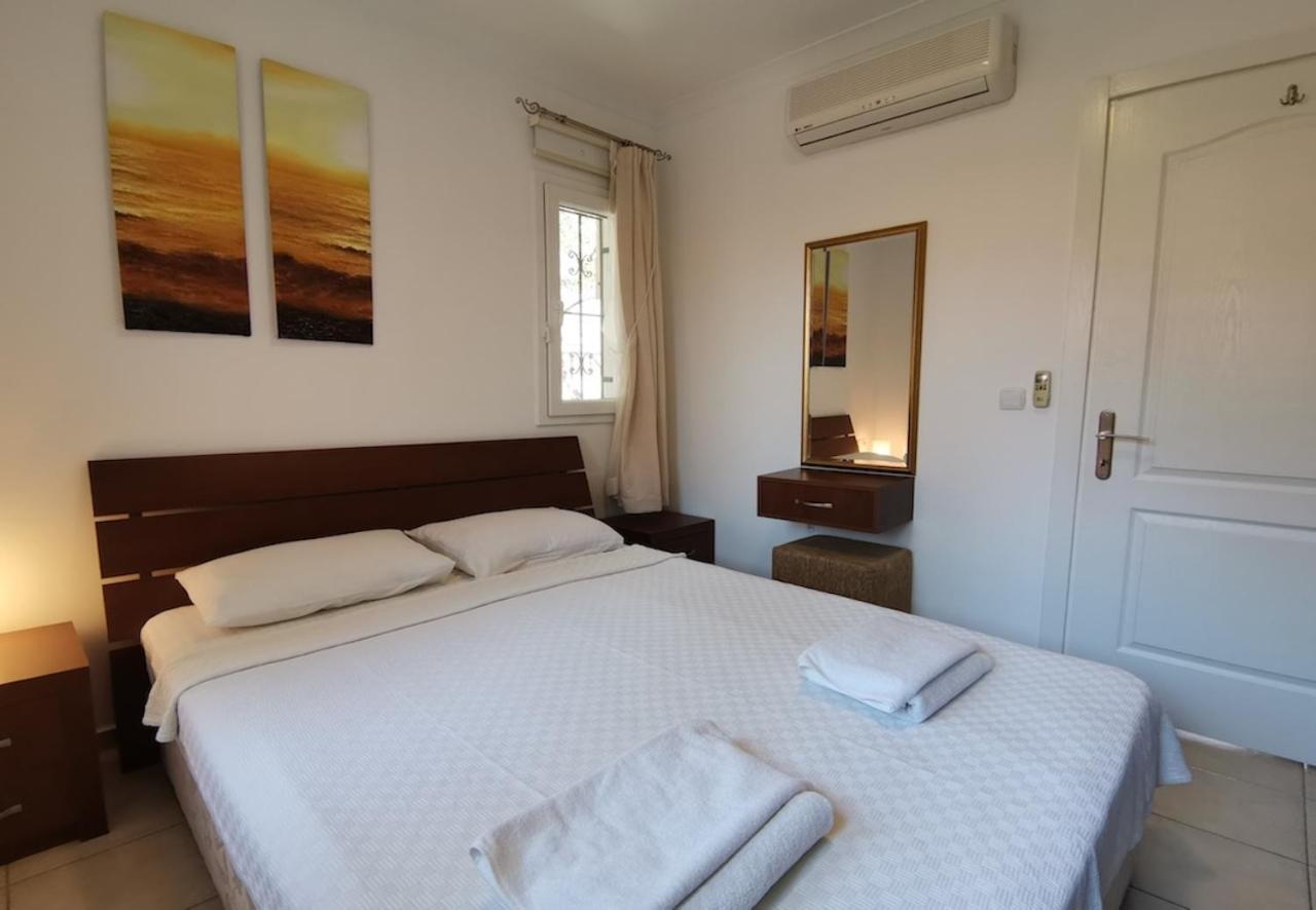 Redpine 5 Villa
