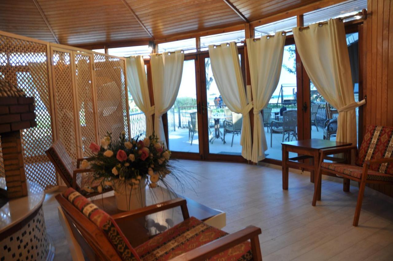 Hotel Arcadia *