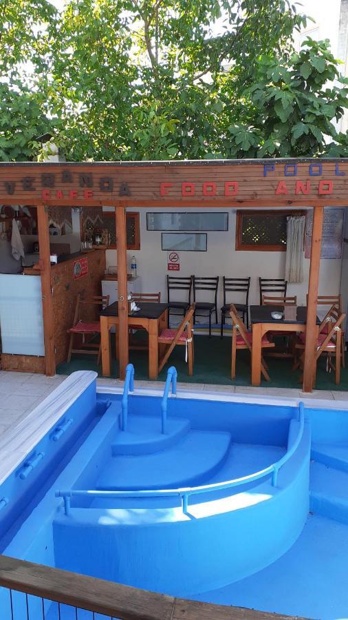 Efua Hotel