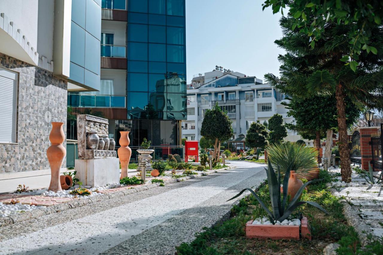 Aparthotel Onkel Rada Antalya