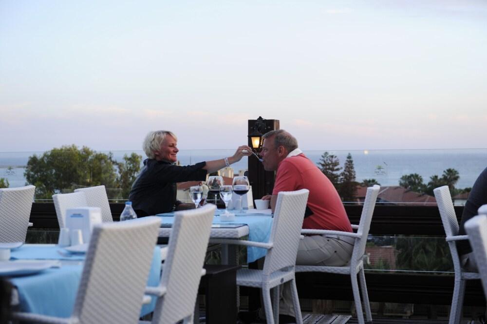 Joker Hill Aparthotel 3*