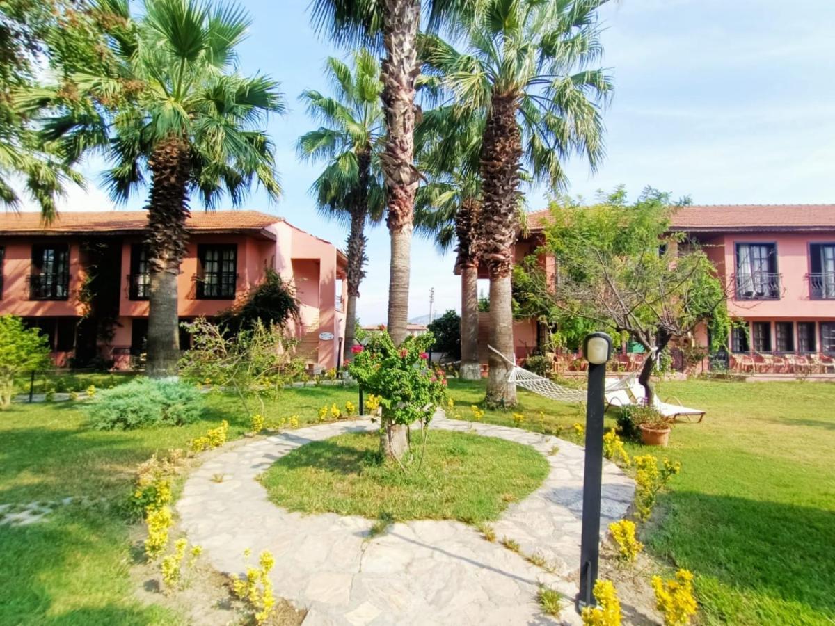 Palme Hotel 2*