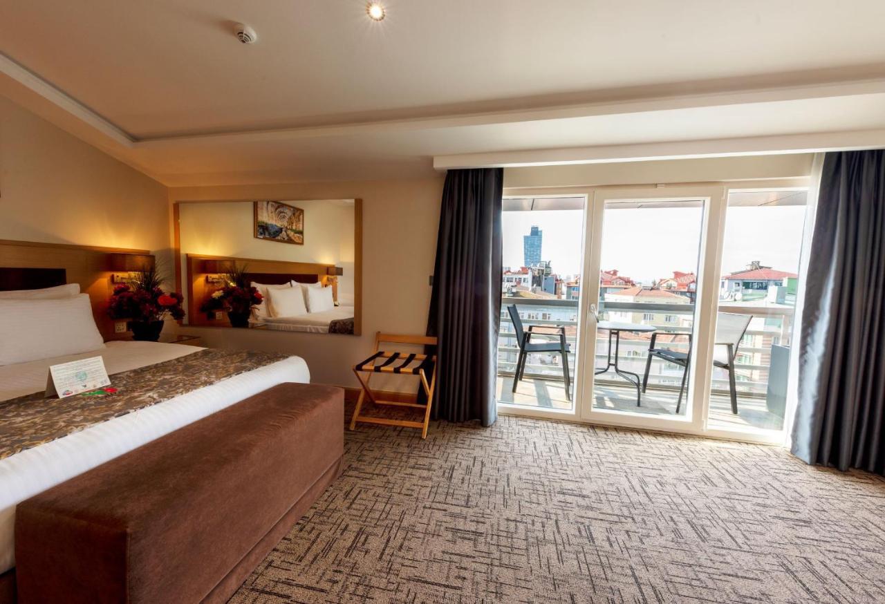 Hotel Boursier 2 & 4*