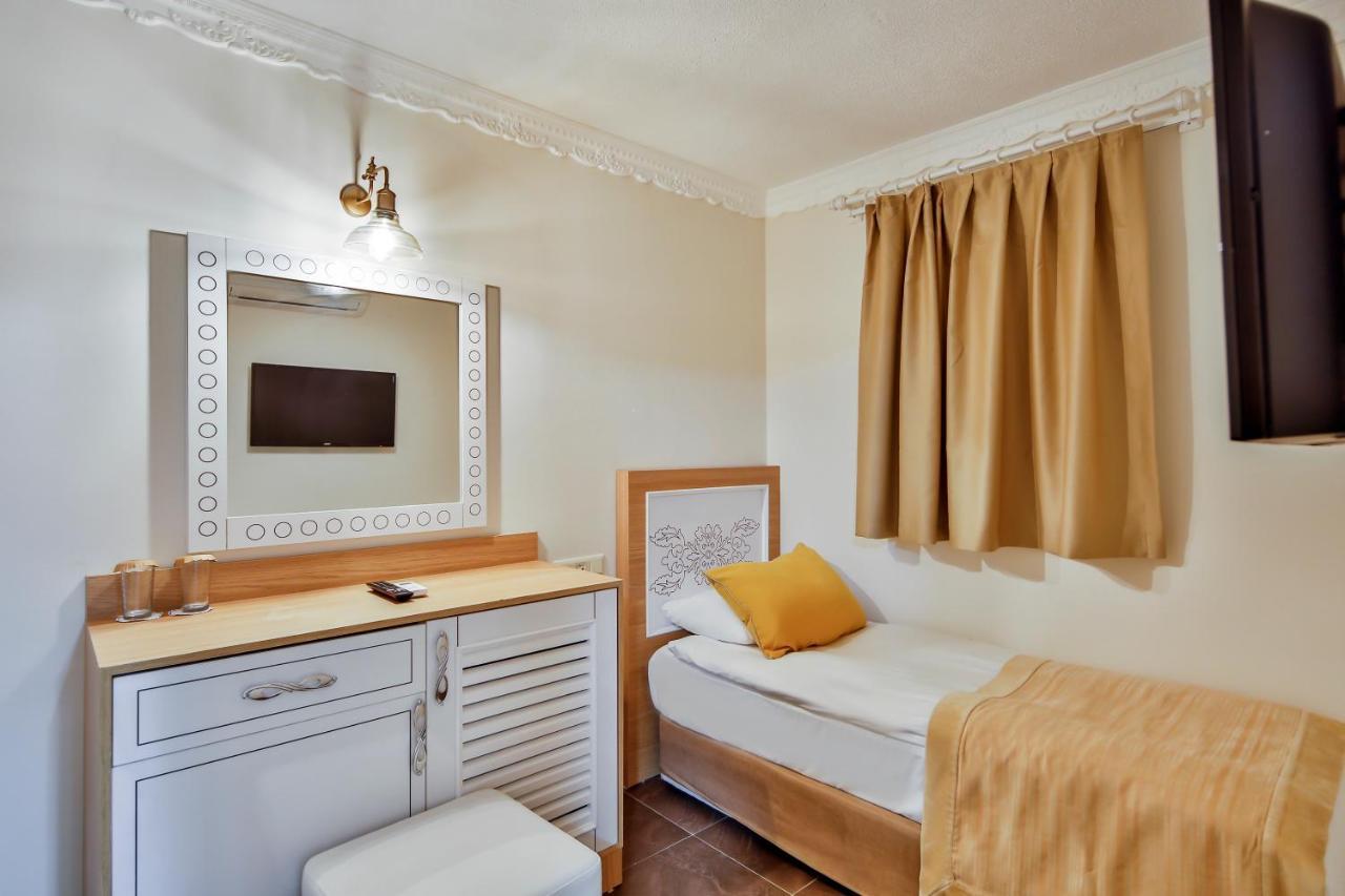 Crystal Club World Of Colours Hotel Belek