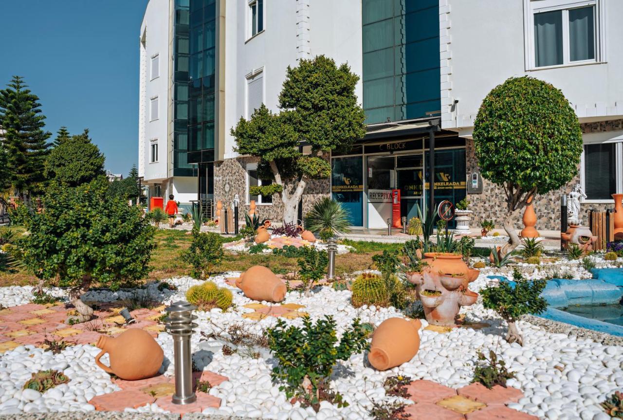 Onkel Rada Aparthotel 2*