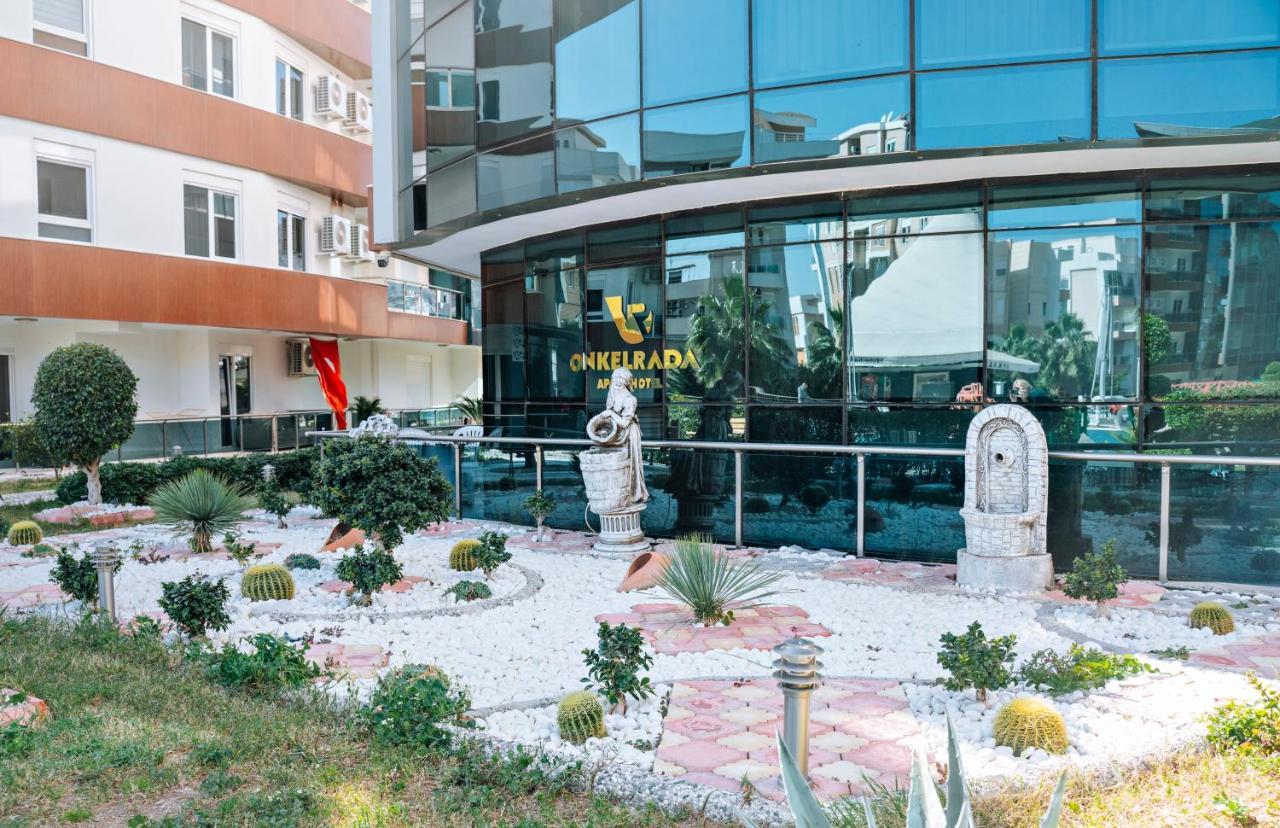 Aparthotel Onkel Rada 2*