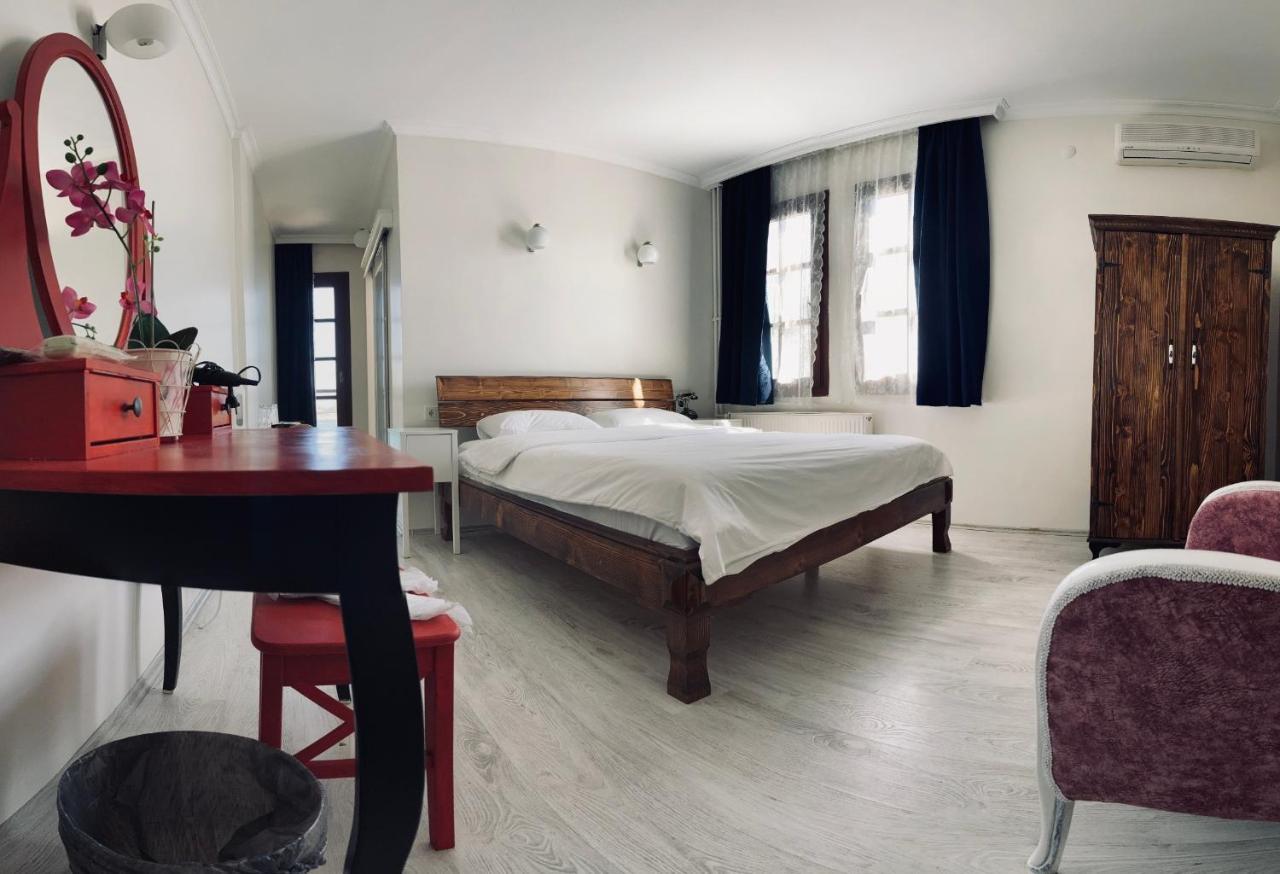 Erol - Adult Only Hotel