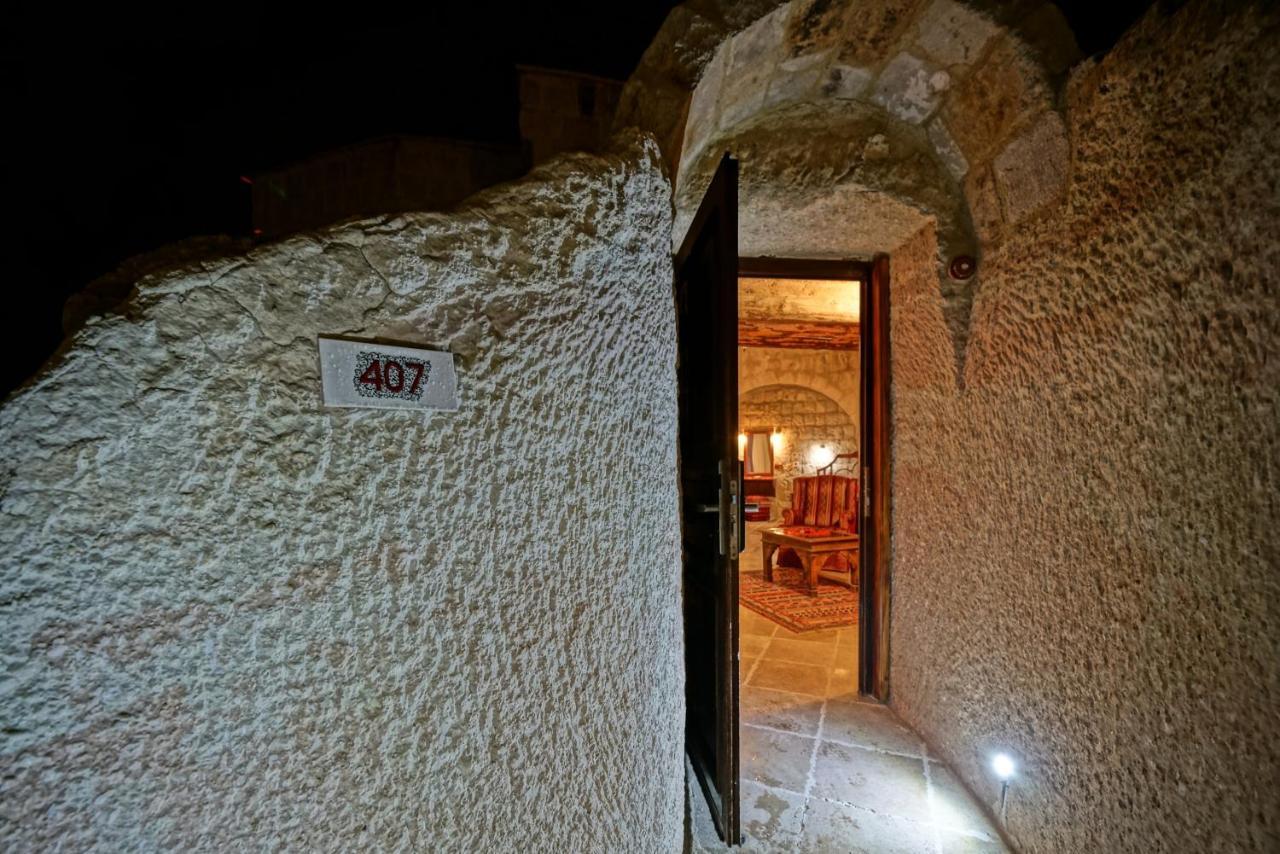 Mdc Cave 4*