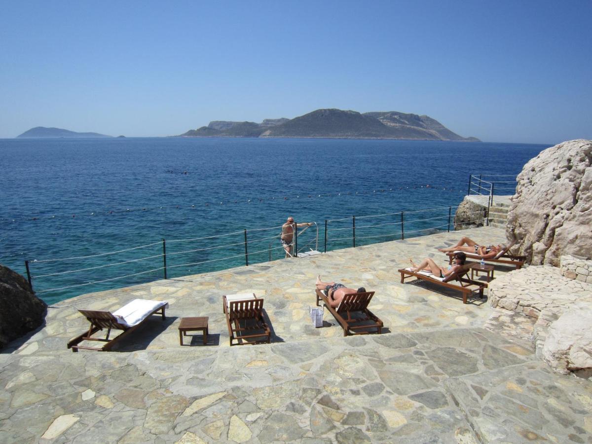 Hadrian Hotel