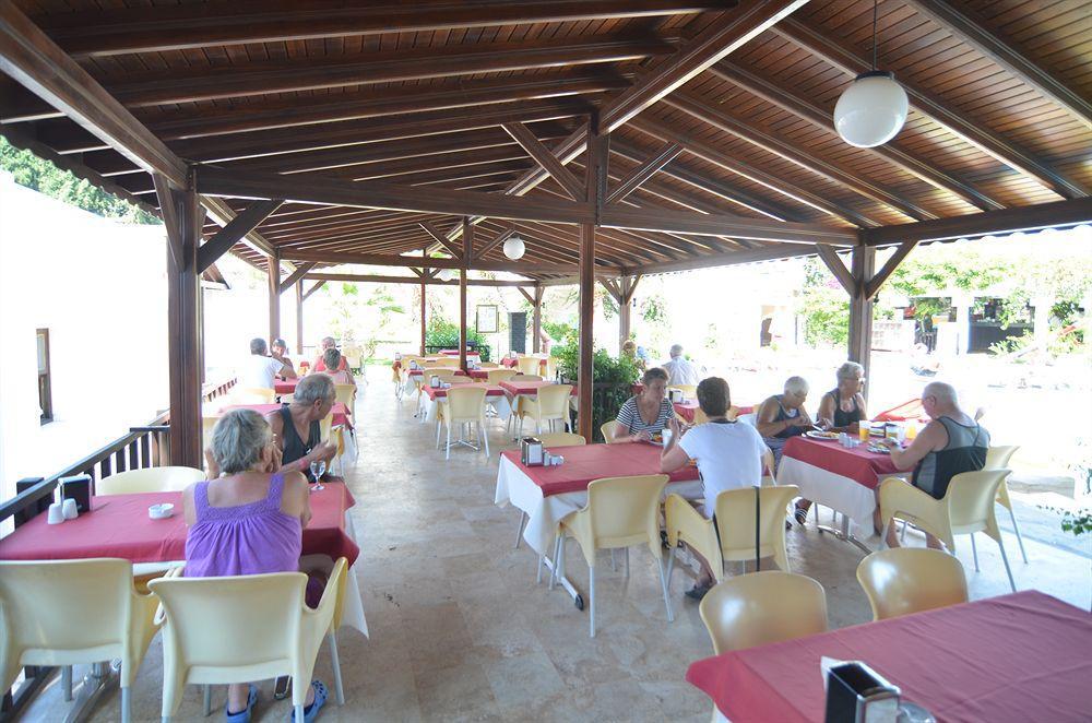 Garden Hotel 3*