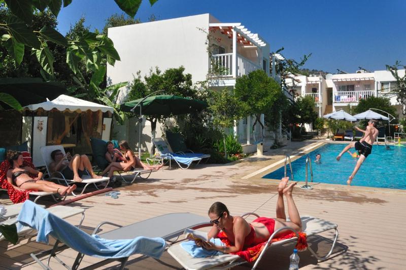 Hotel Gumusluk 3*