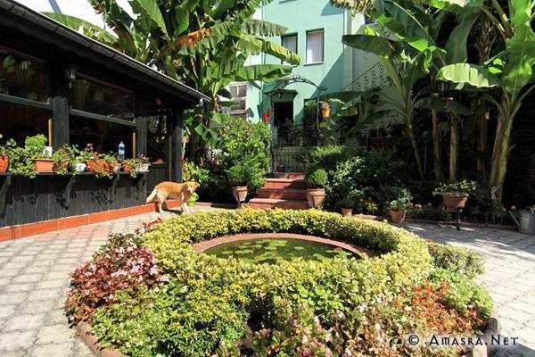 Emin Apart Guest house