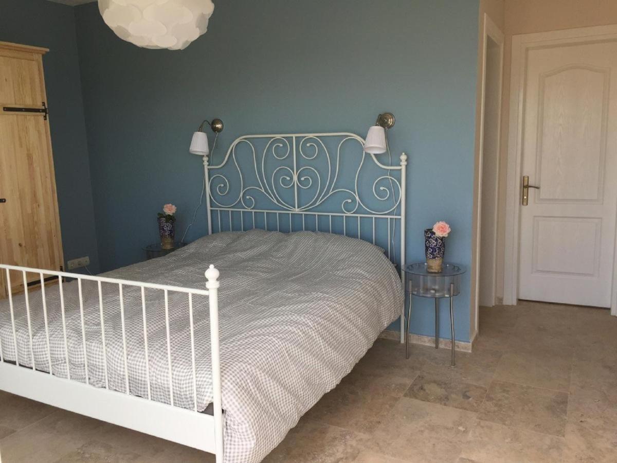 Melli-ilay Villa *