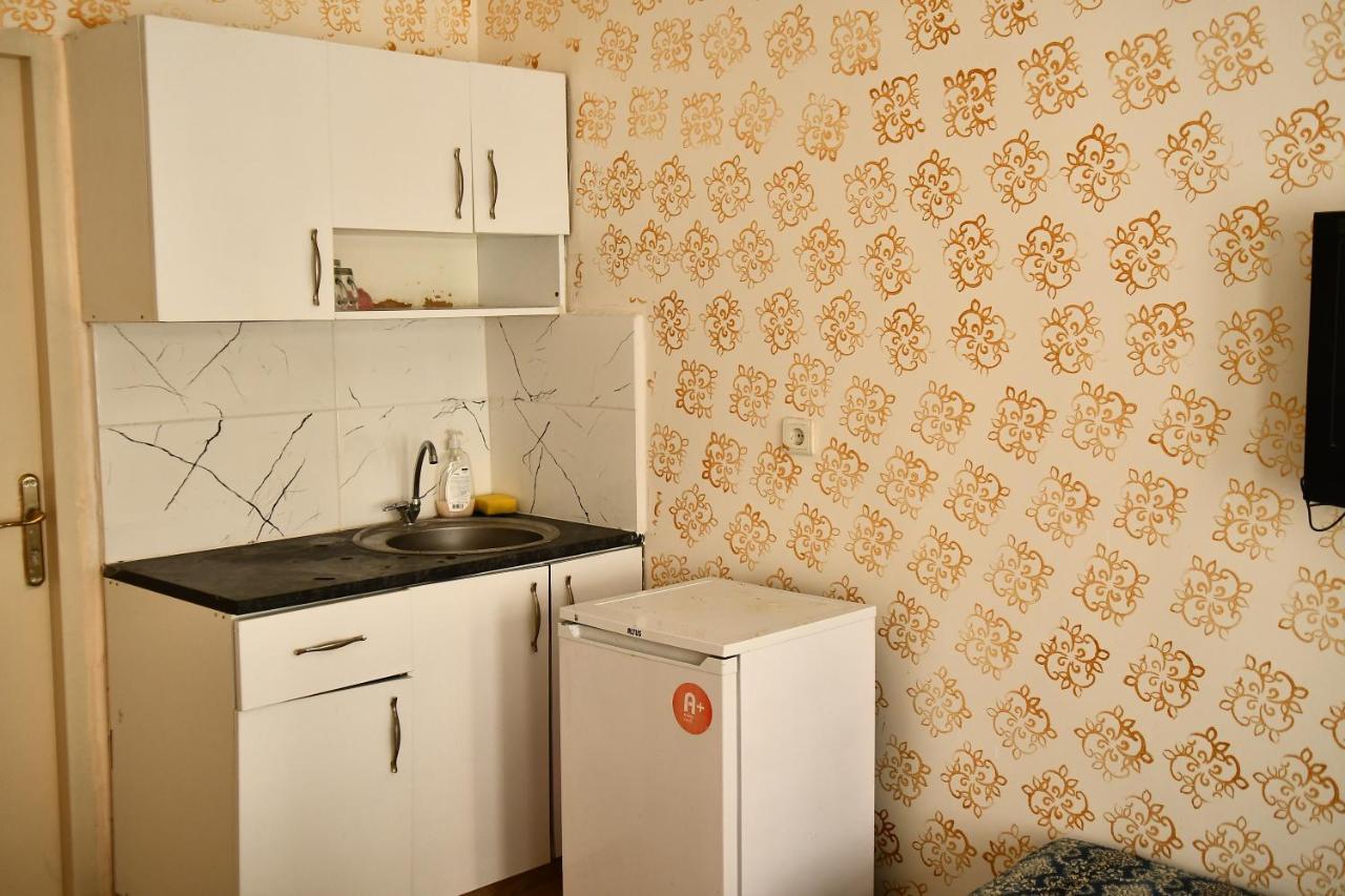 Ada Aparthotel