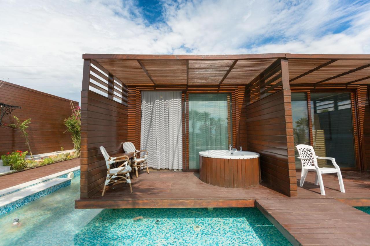 Risus Hotel