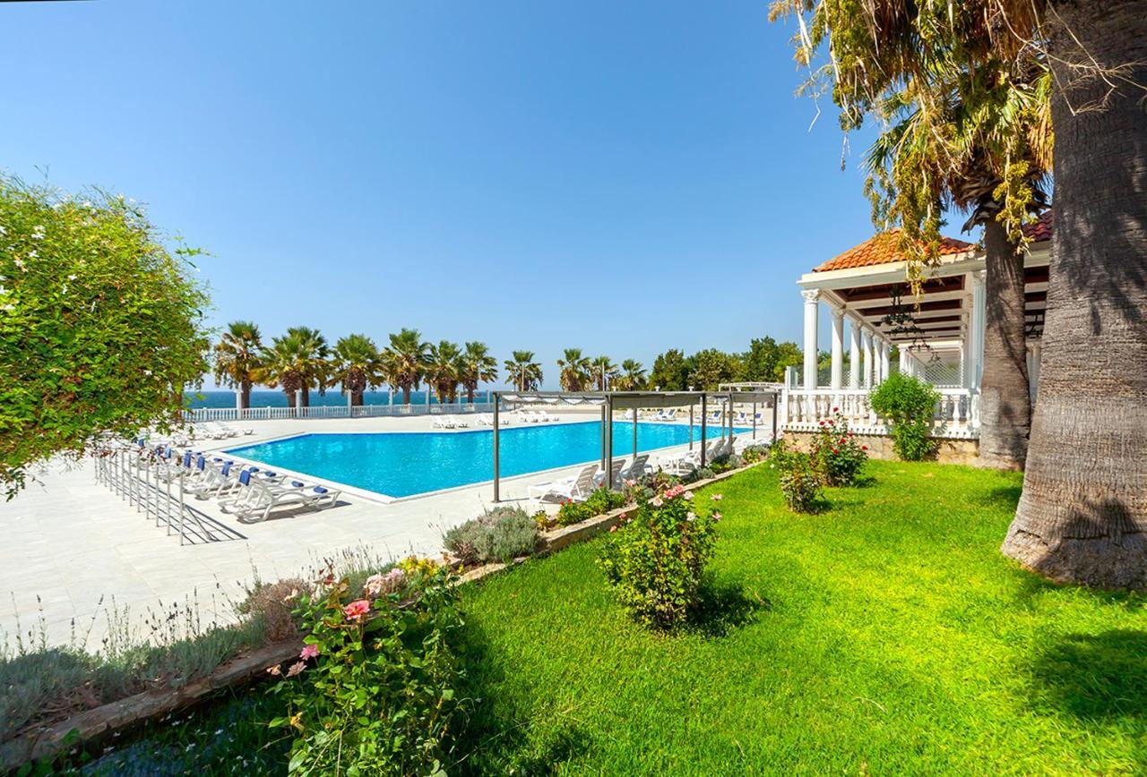 Club Tarhan Serenity 5* Didim