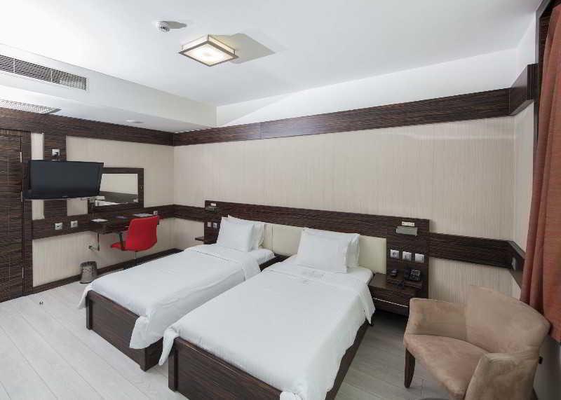 Hotel Wes