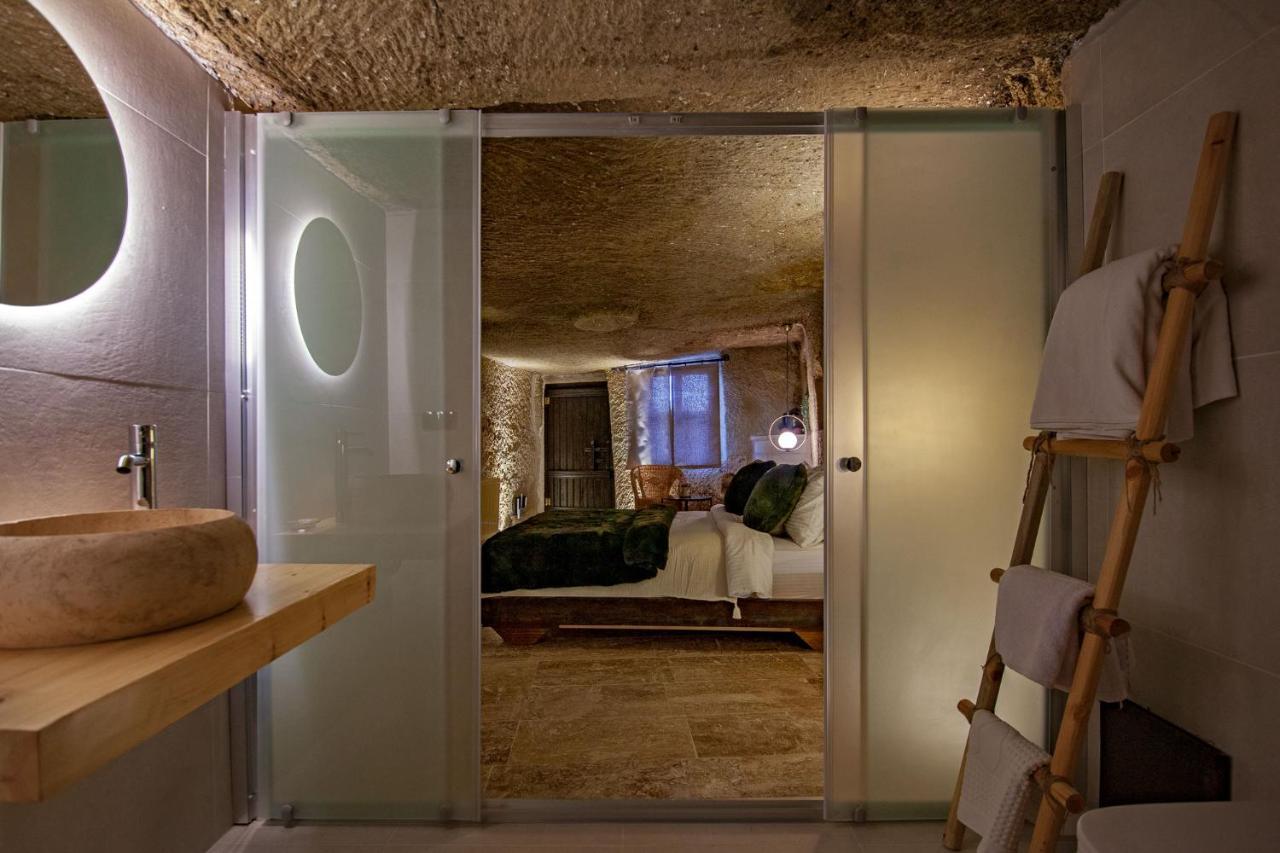 Sato Cave 2*