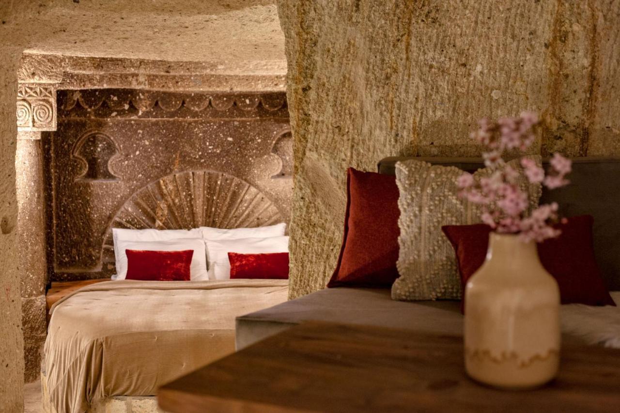 Hotel Sato Cave 2*