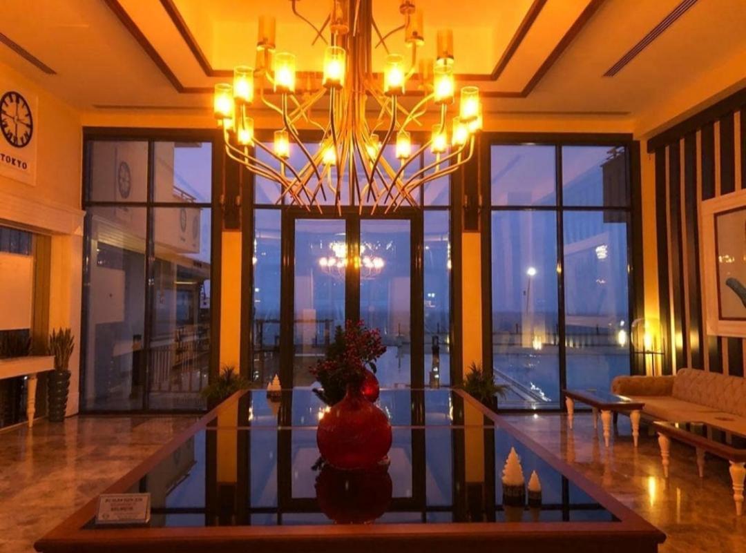Hotel Blue Pier *
