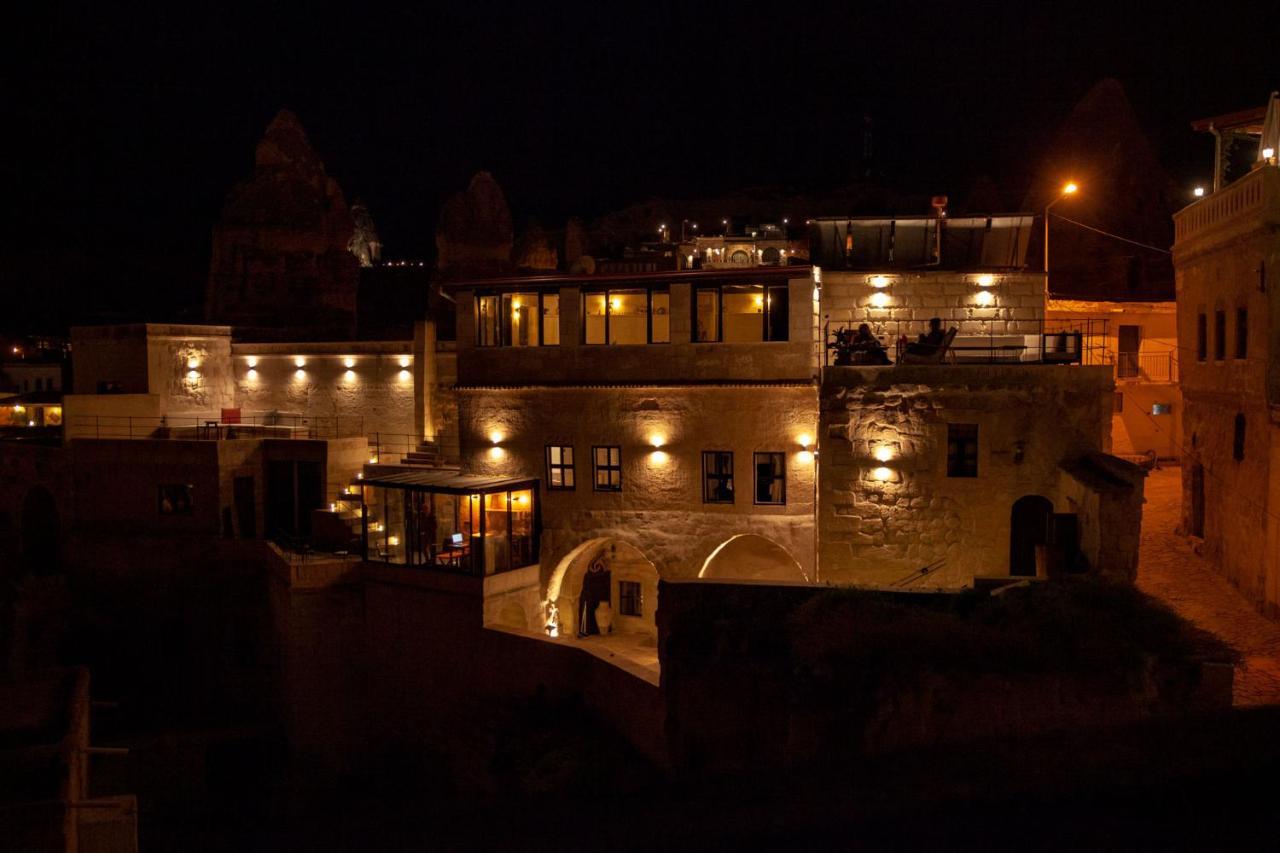 Hotel Sato Cave 2*