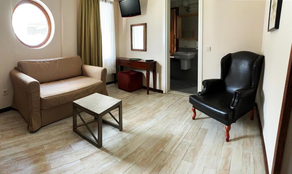 Mitos Guest house 2*