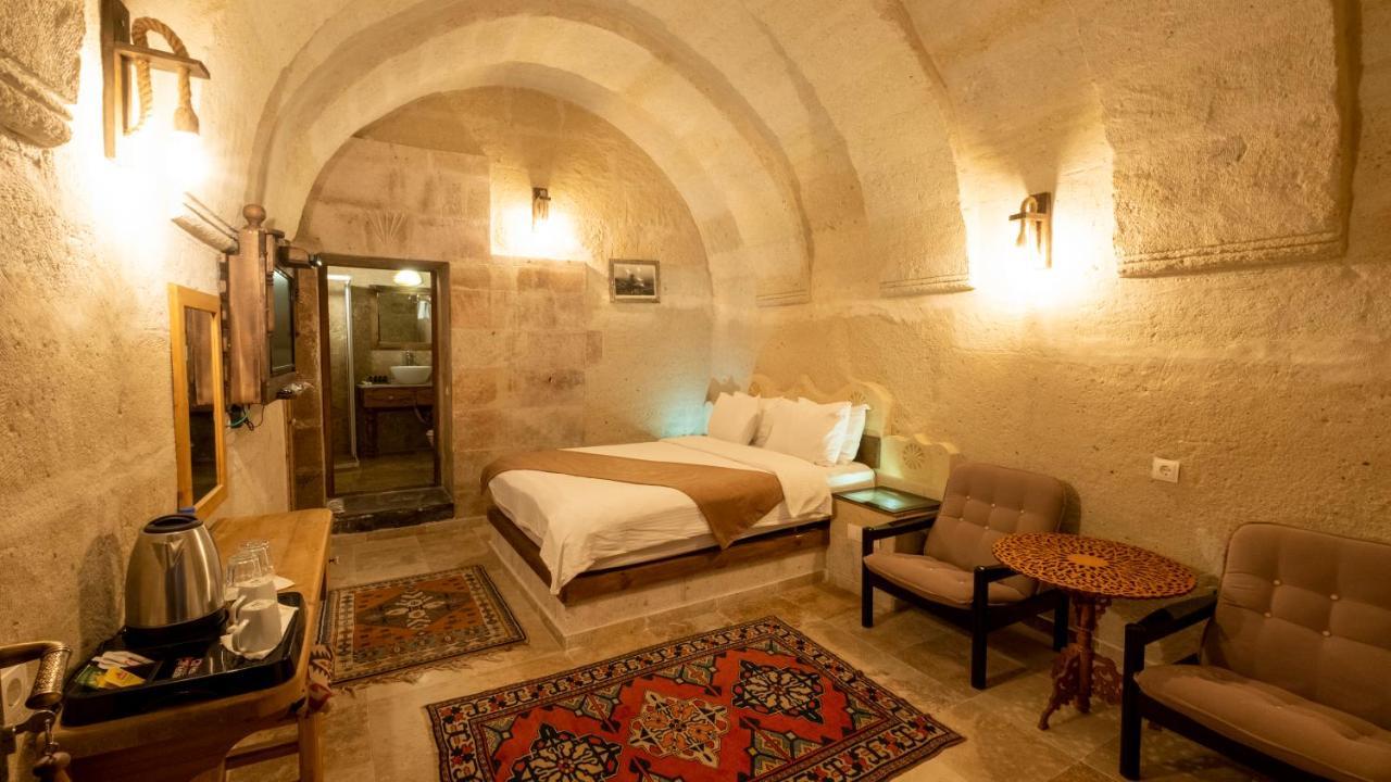 In Stone House Inn 3*