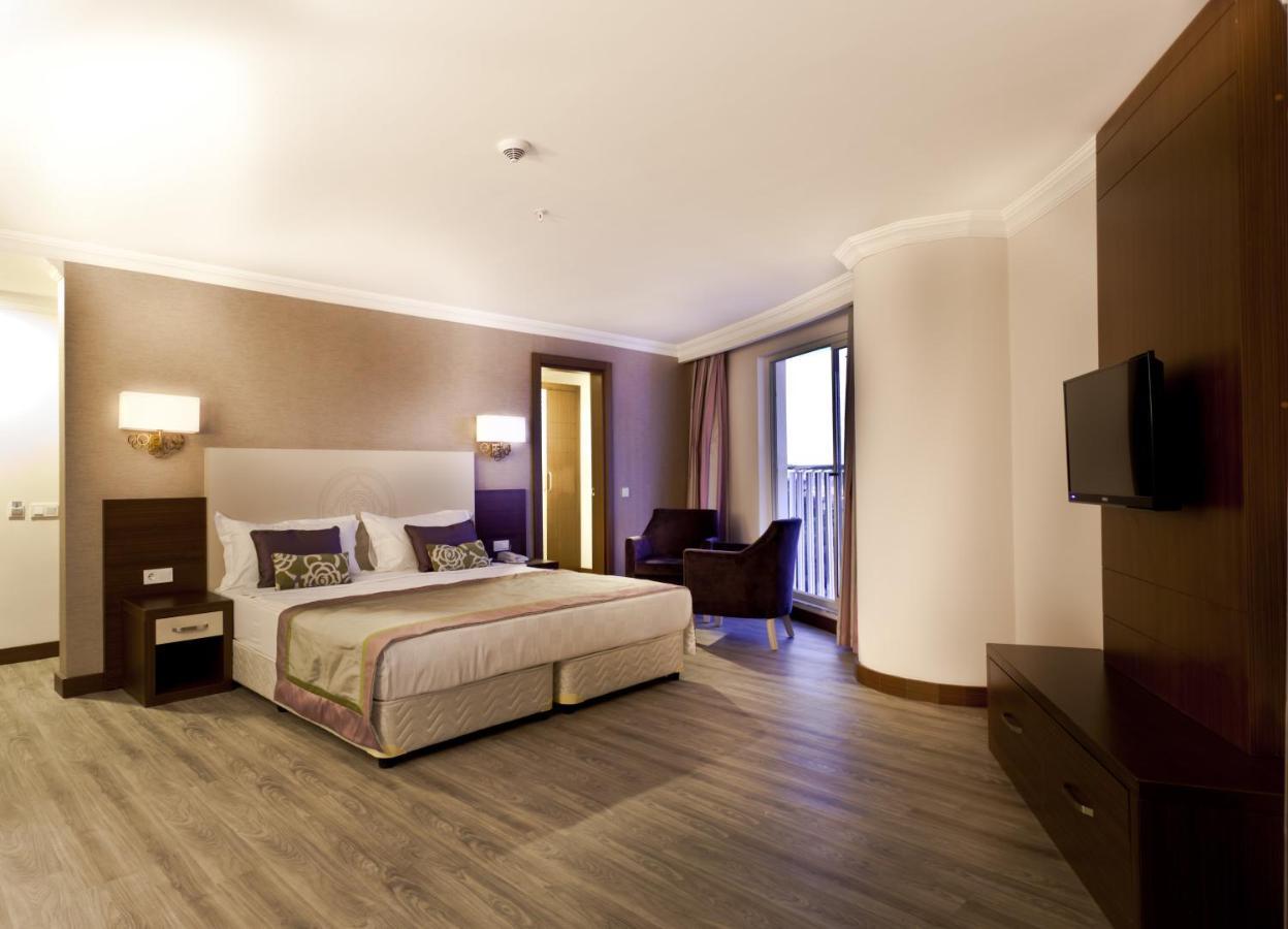 Resort Alegria & (adults Only)