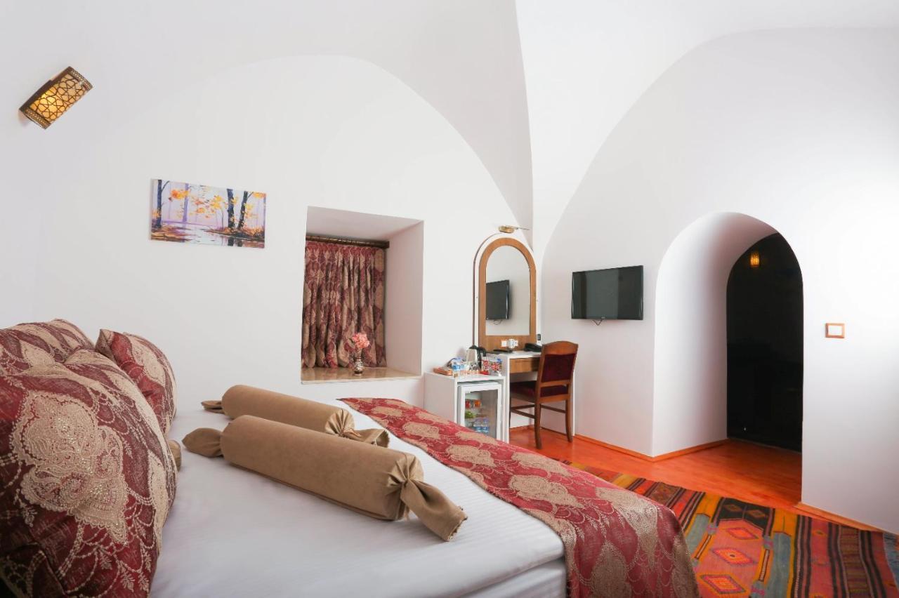Hotel Behrampasa &cafe &restaurant 4*