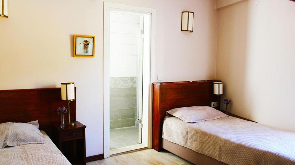 Mitos Guest house