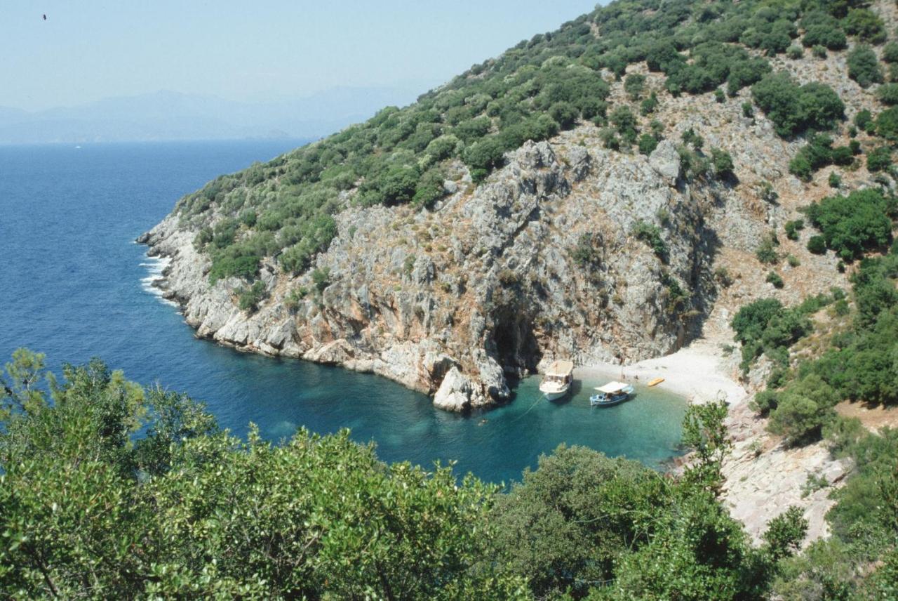 Truva Villa *