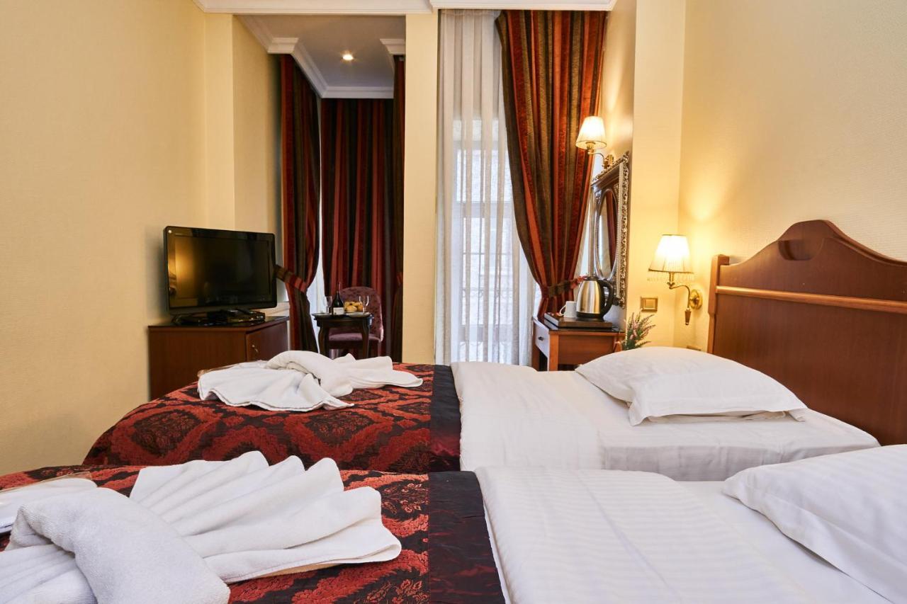 Amber & 4* Istanbul