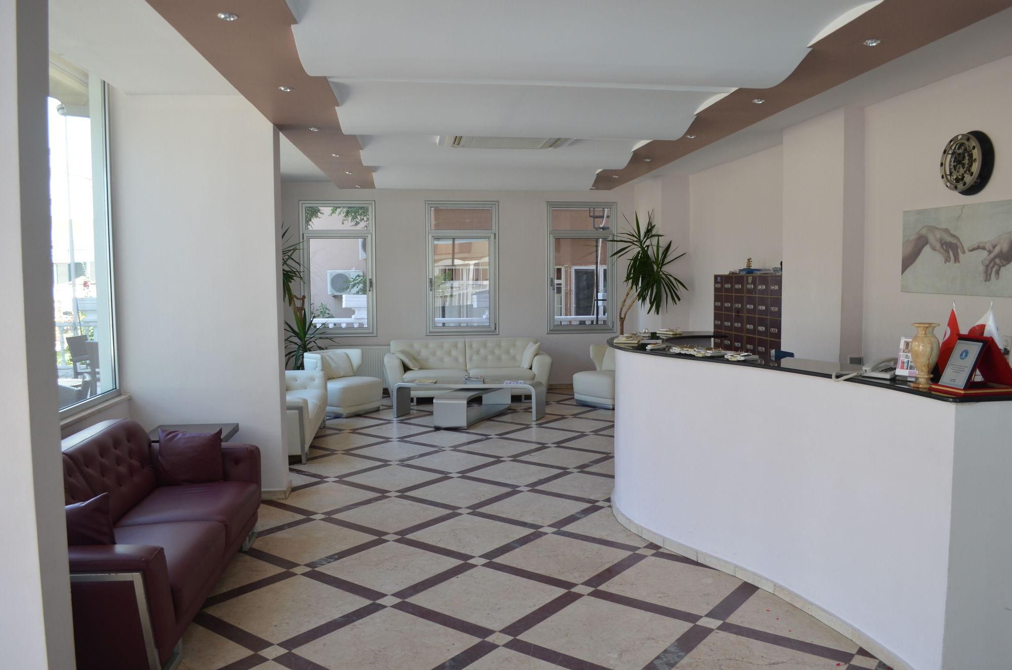 Grand Milano Hotel Ayvalik