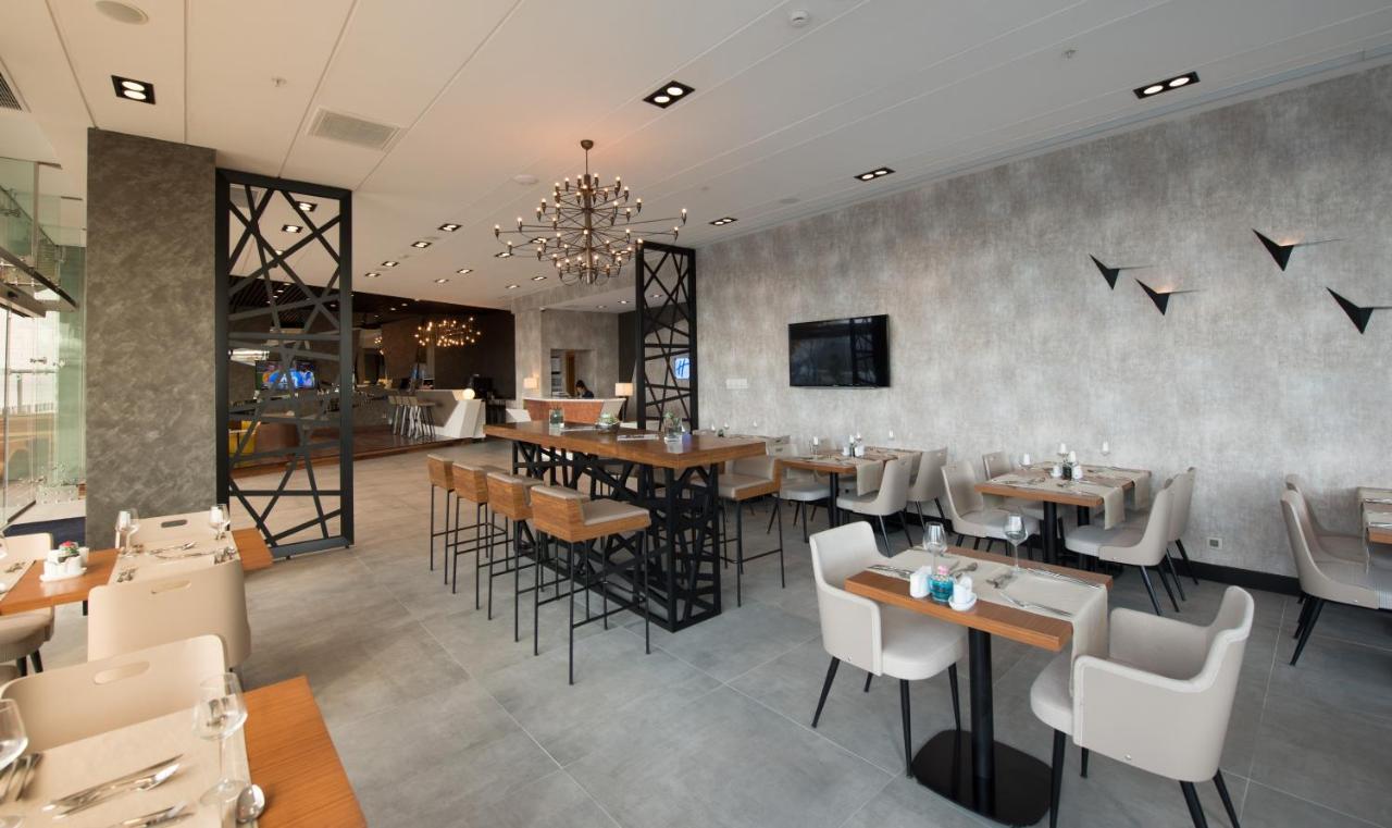 Hotel Liv 3*