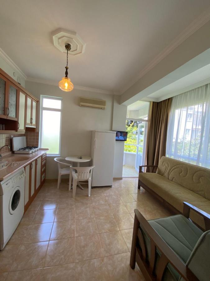 Erol Aparthotel *