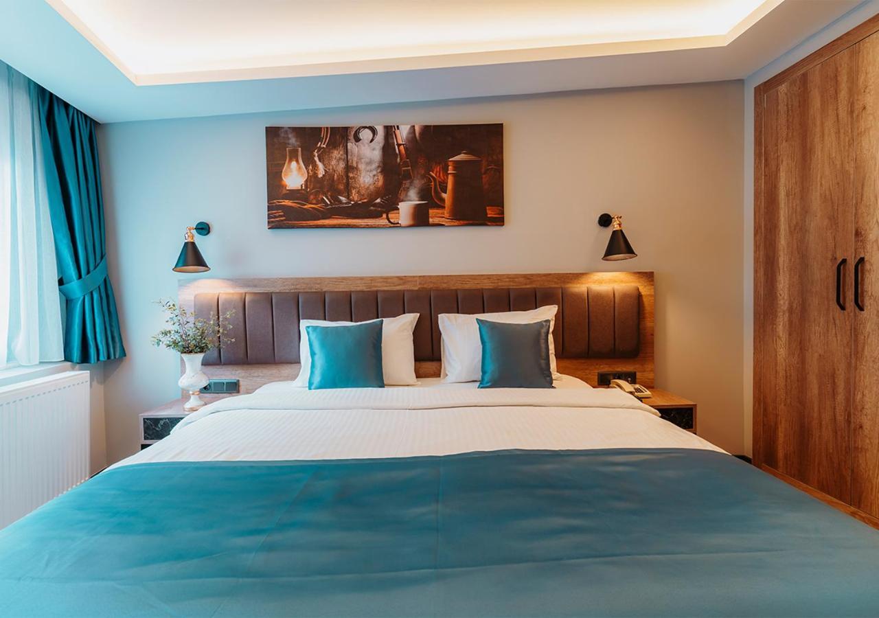 Port Hotel 3*