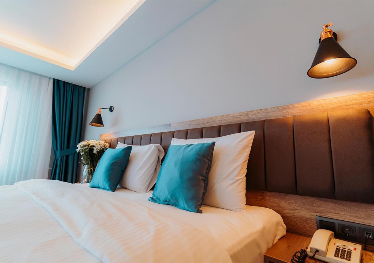 Port Hotel 3*