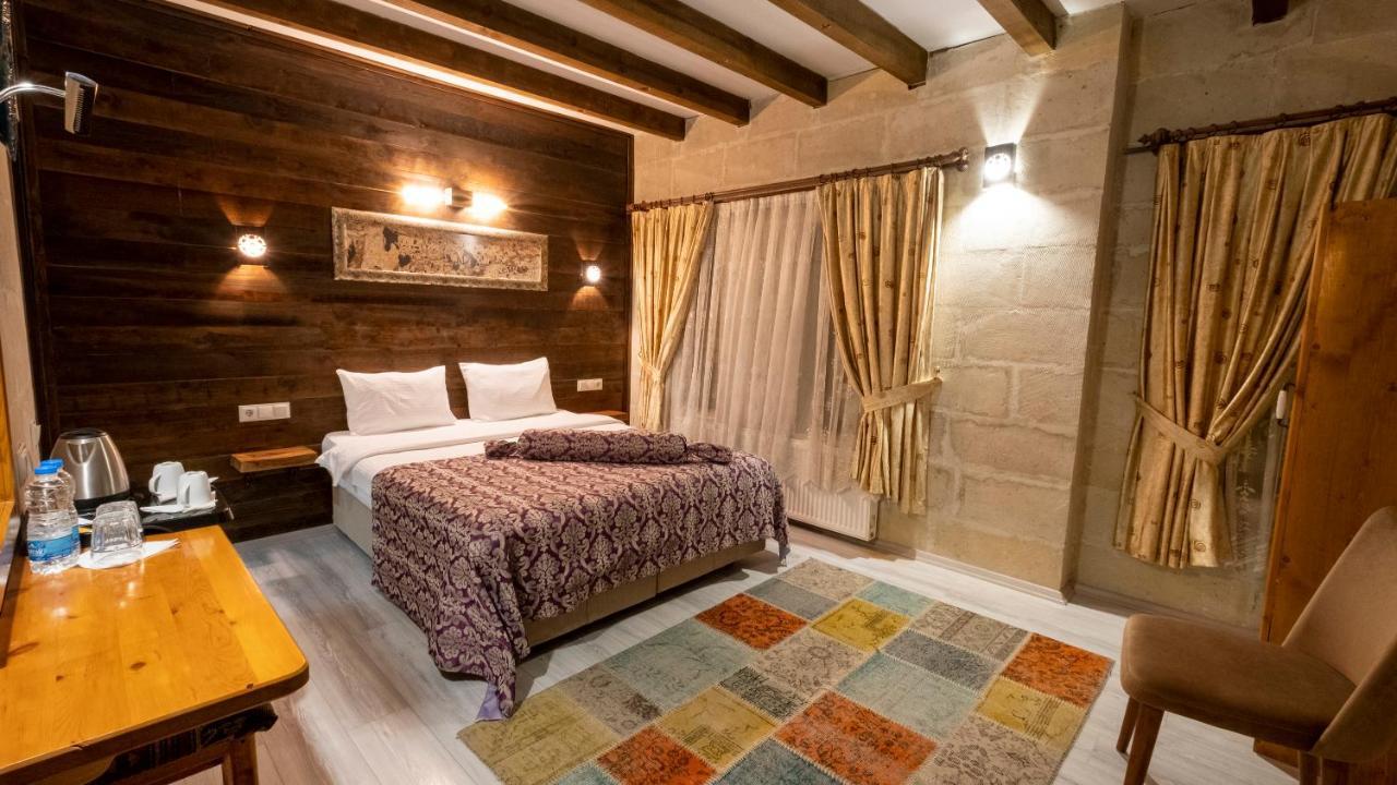 Inn In Stone House 3*