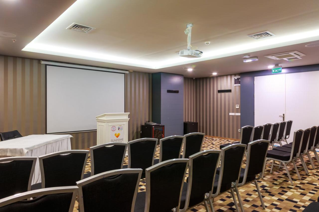Sunprime C-lounge - Adult Only
