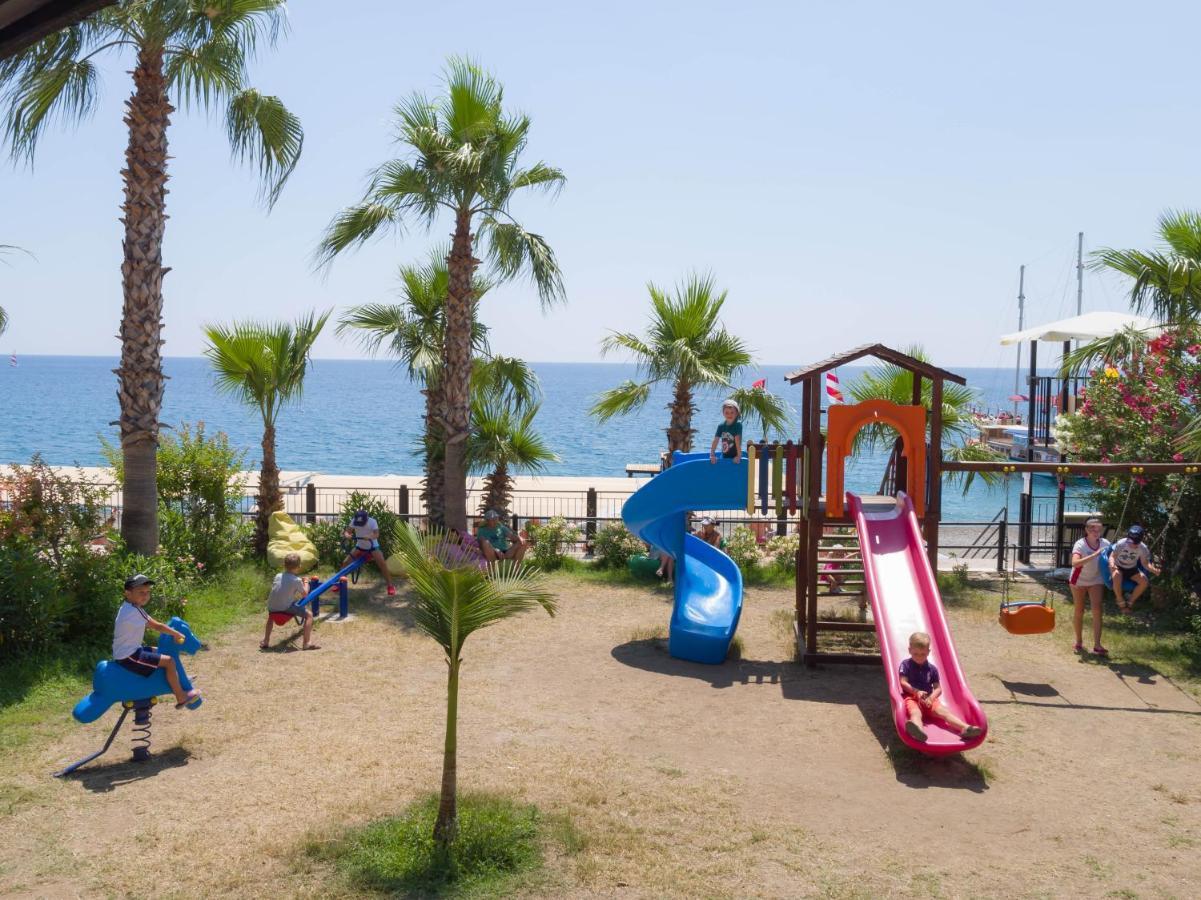 Club Akman Hotel