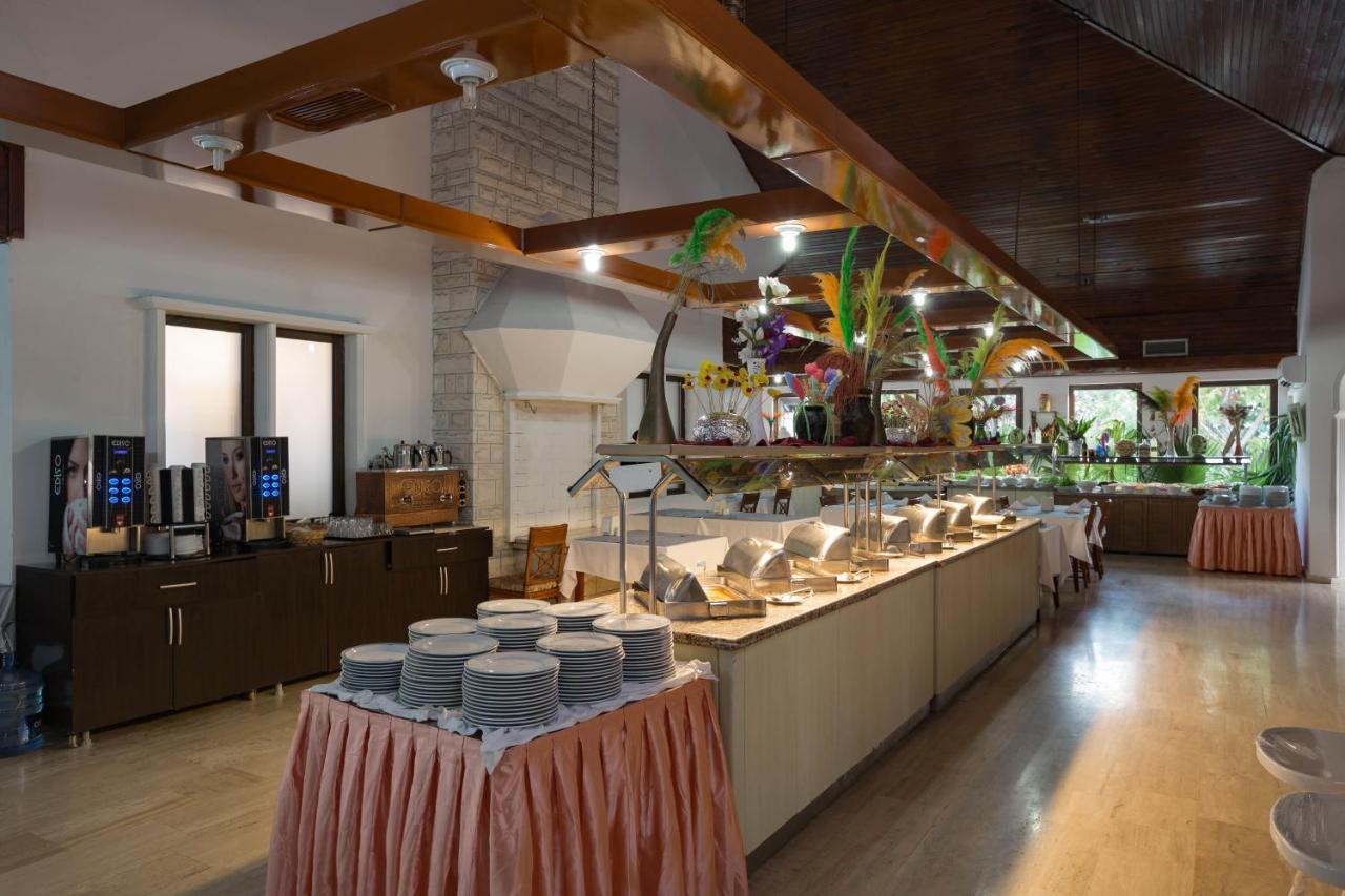 Club Akman Hotel 4*