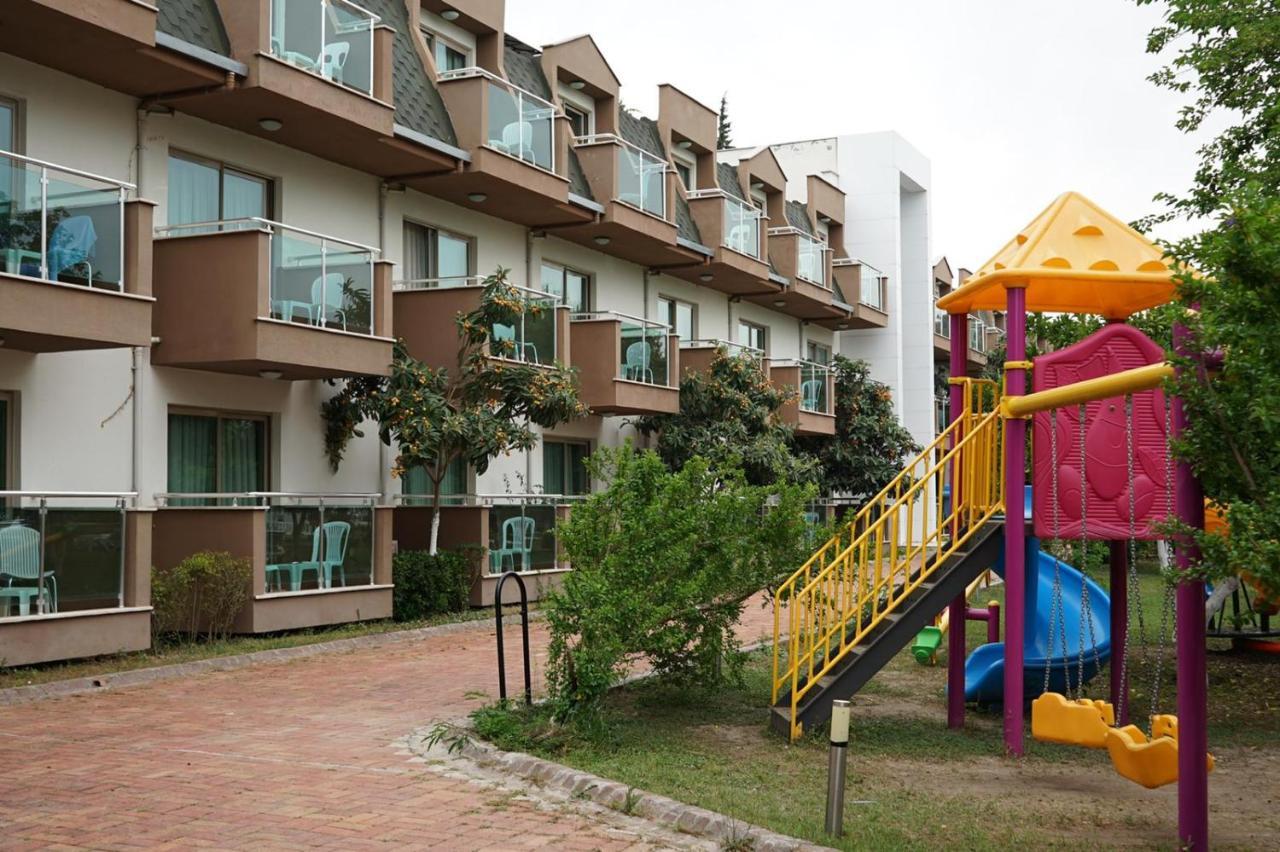 Monna Roza Garden 4*
