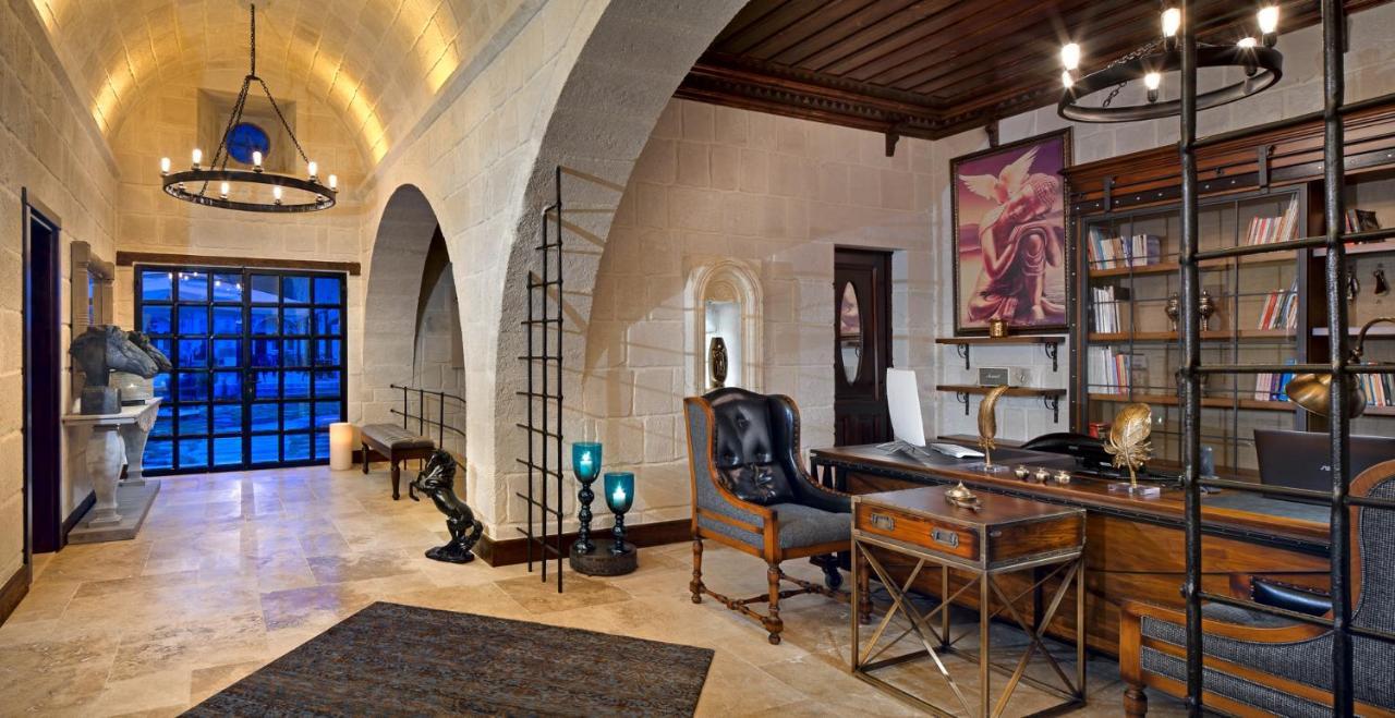 Seraphim Cave & Hotel 5*