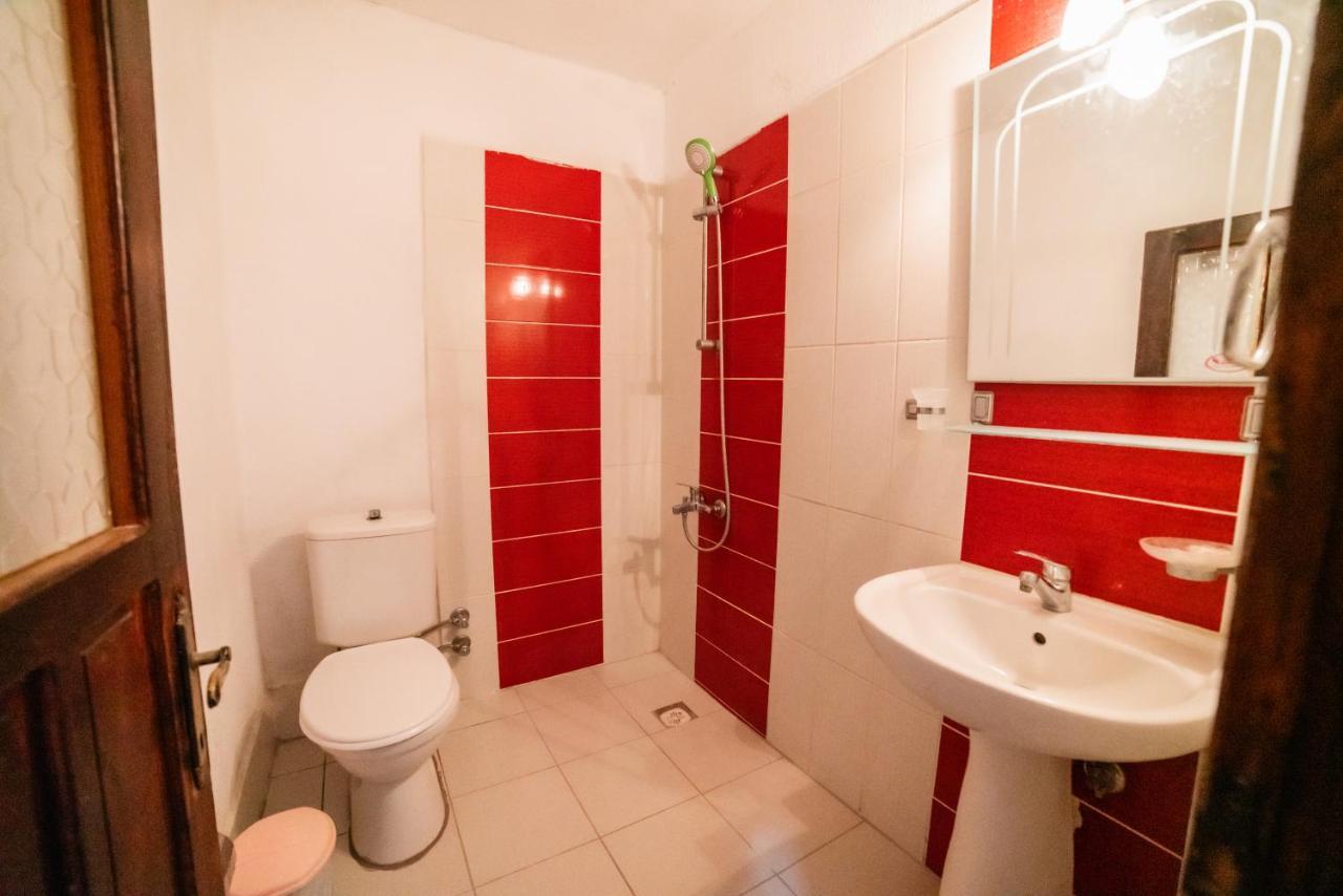 Eucalyptus Bed & Breakfast 2*