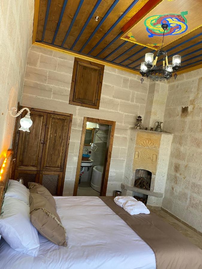 Zuwinasa House *