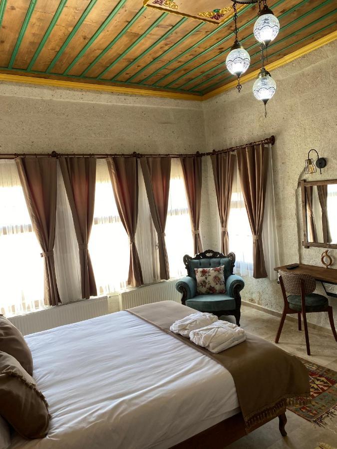 Zuwinasa House *