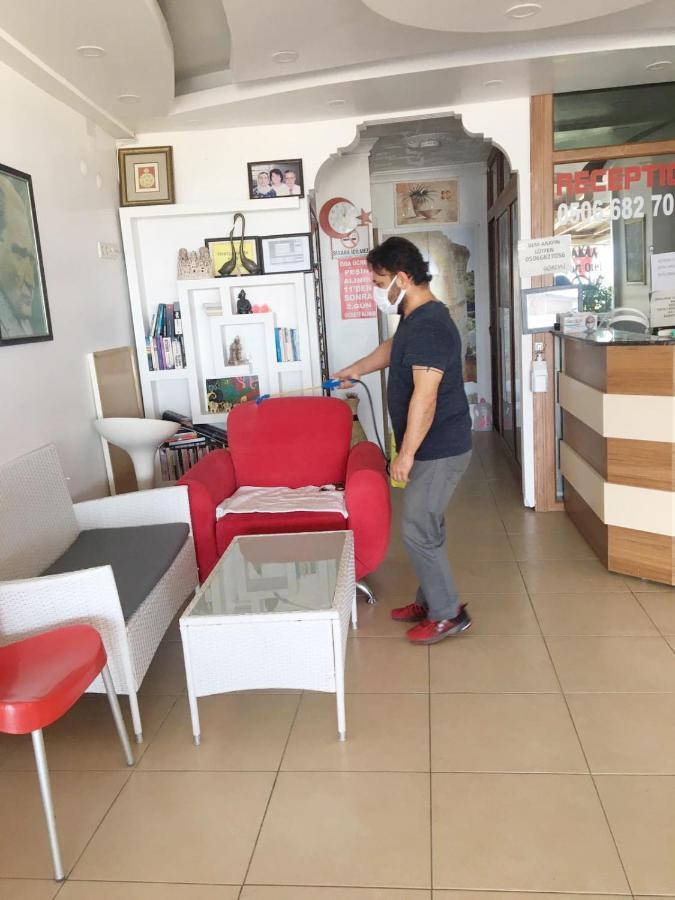 Hakan Aparthotel 3*