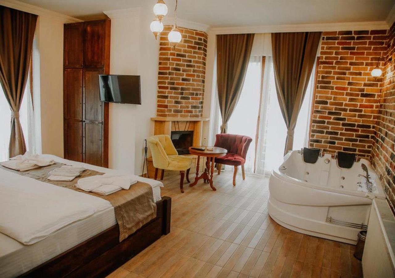 Bed & Breakfast Sea House 3*