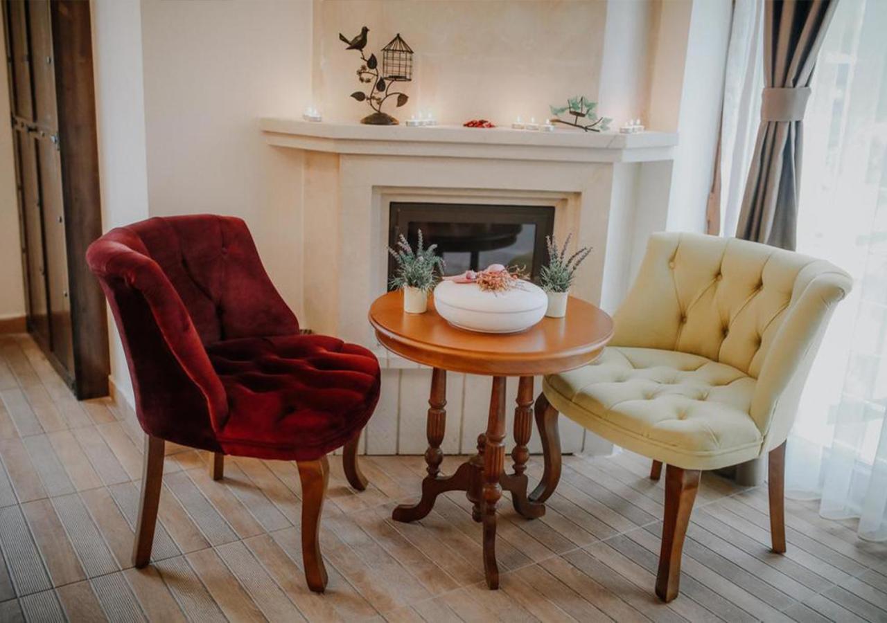 Sea House Bed & Breakfast 3*